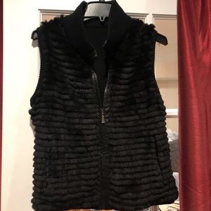 Schultz fur vest